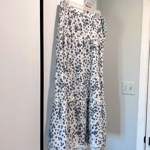 Banana Republic White and Blue Floral ruffle MAXI Skirt